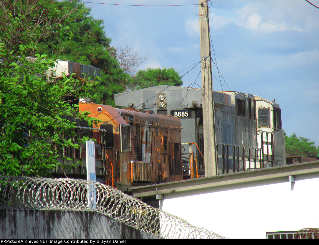 VLI 8685